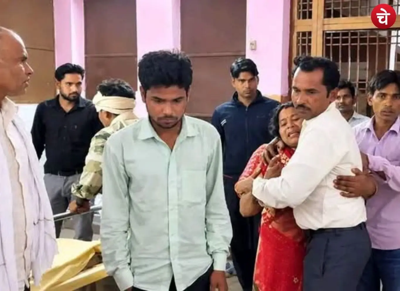 Relatives lamenting at the hospital